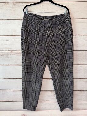 Maurices Versa Crossover High Rise Taper Pant XL Long Black White Plaid Pull-On